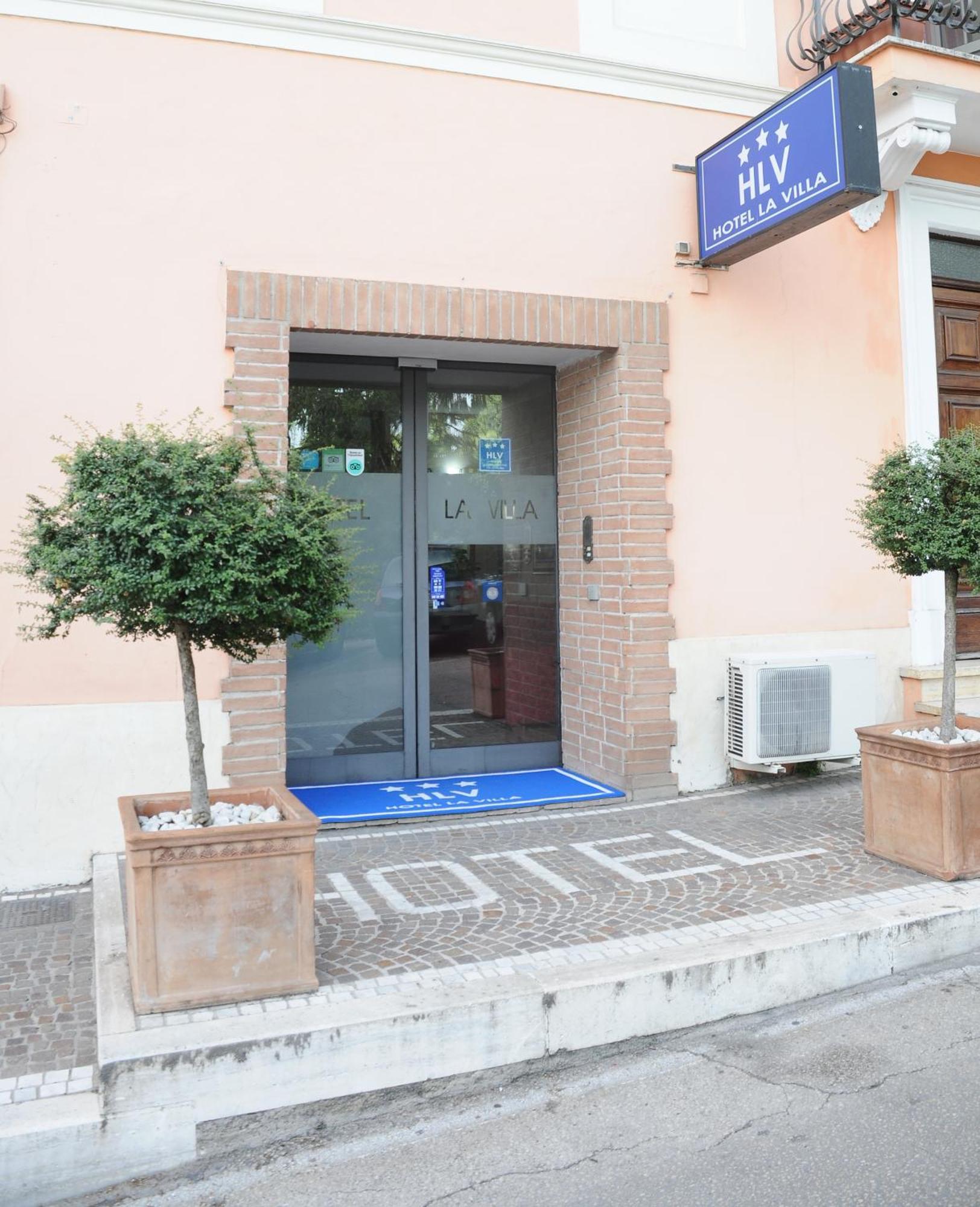 Hotel La Villa Ceccano Exterior foto