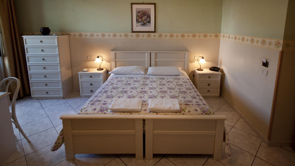 Hotel La Villa Ceccano Quarto foto
