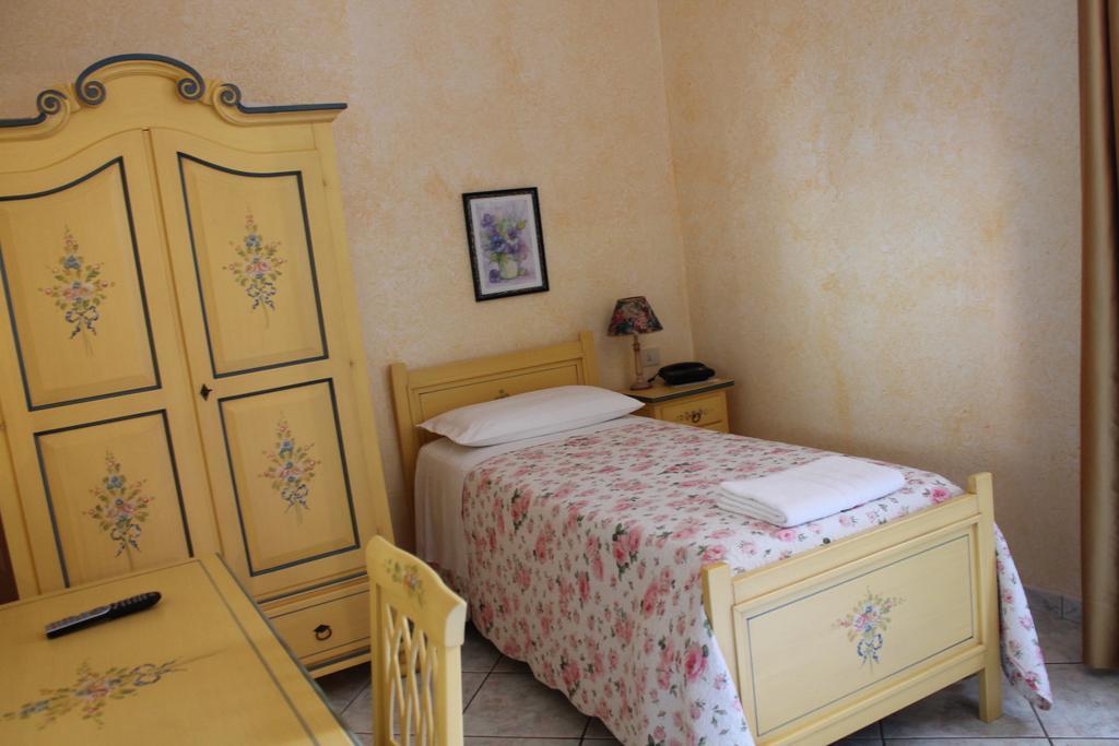 Hotel La Villa Ceccano Quarto foto