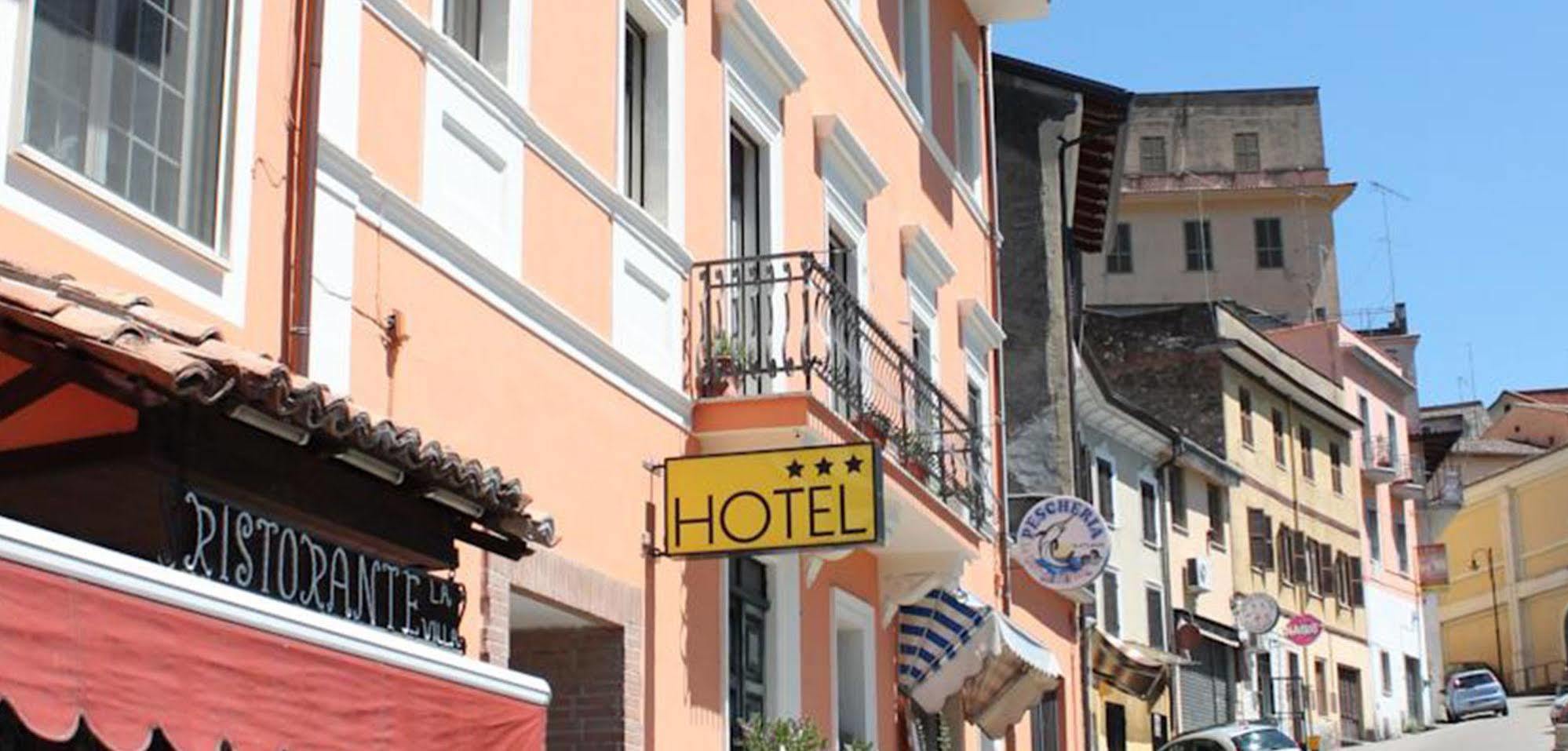 Hotel La Villa Ceccano Exterior foto